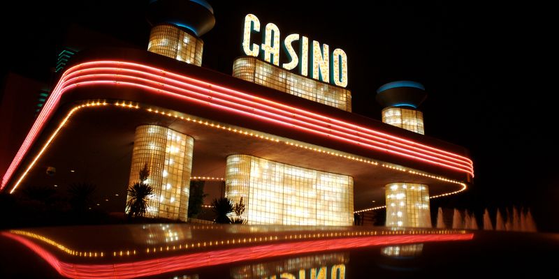 Sân chơi casino trực tuyến chuyên nghiệp Moto88